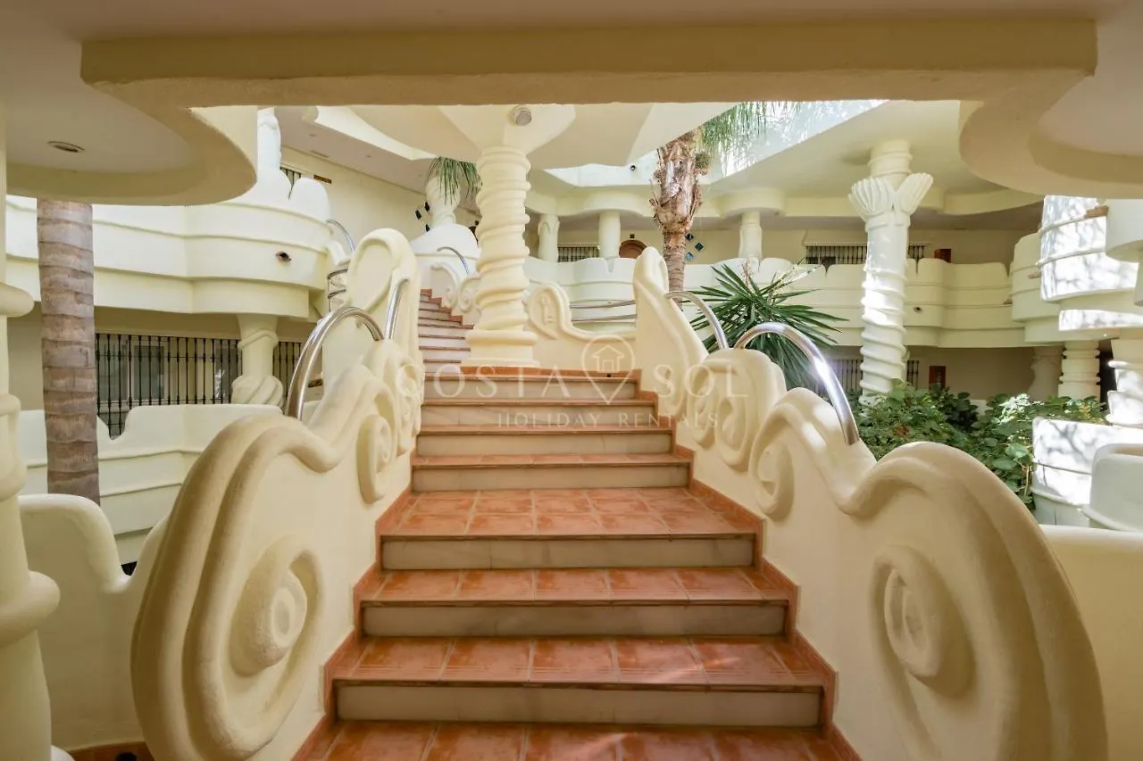 Puerto Marina-Benalmadena Luxury Apartment Dentro De La Isla 0*, Benalmadena