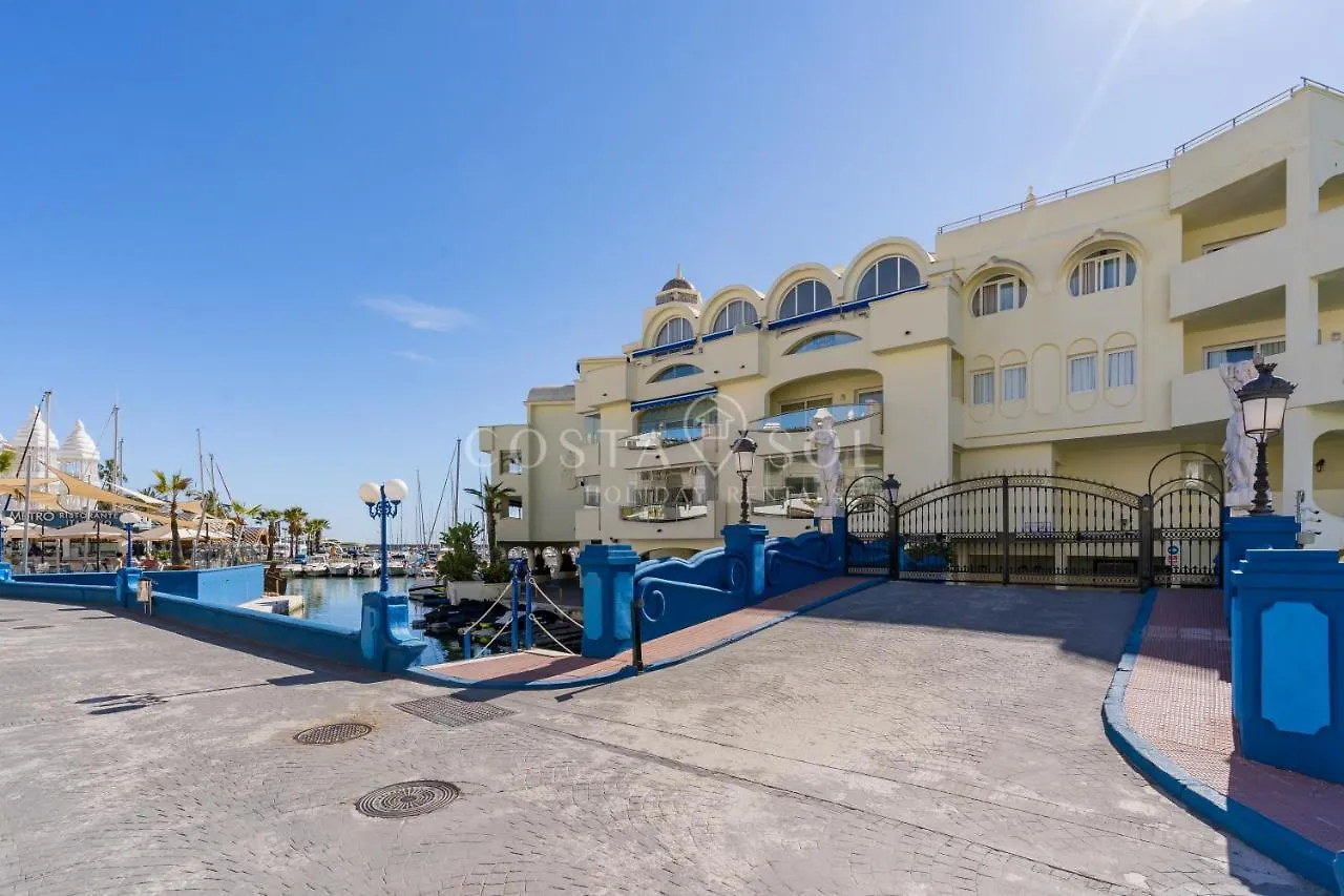 Puerto Marina-Benalmadena Luxury Apartment Dentro De La Isla Spain